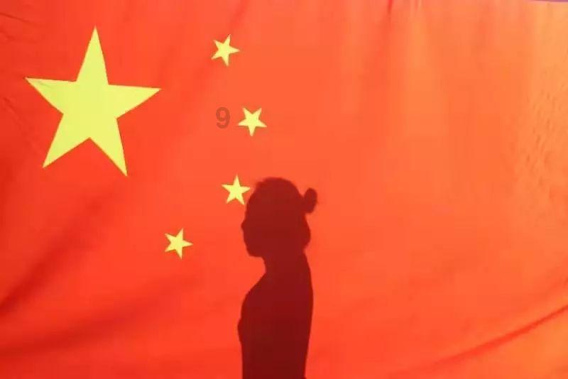 逃离空的老房子